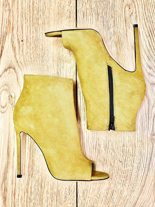 PARIS YELLOW SUEDE