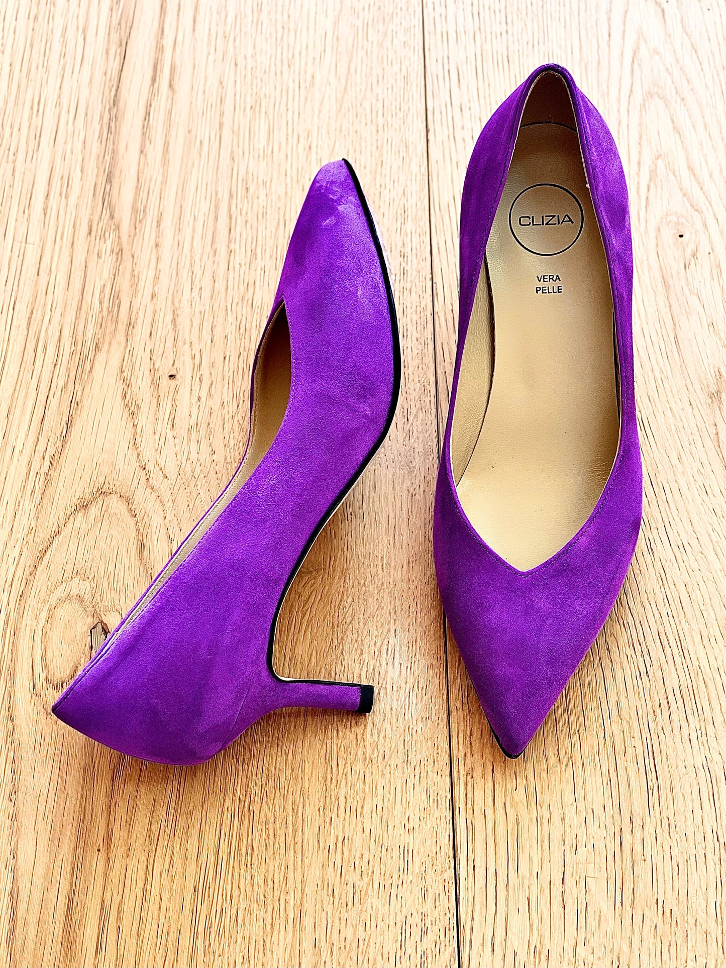SUSAN PURPLE SUEDE