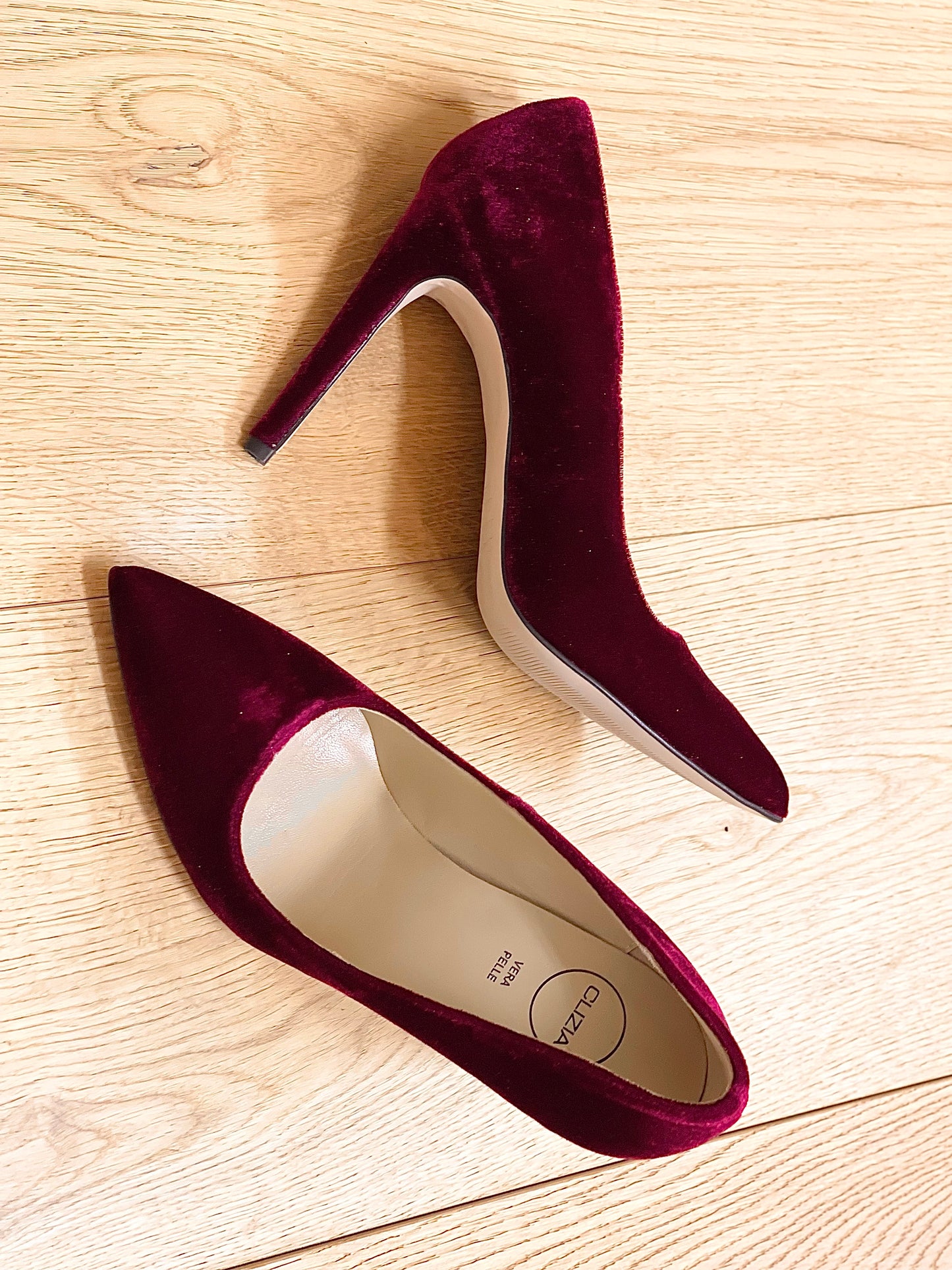 NOE BURGUNDY VELVET
