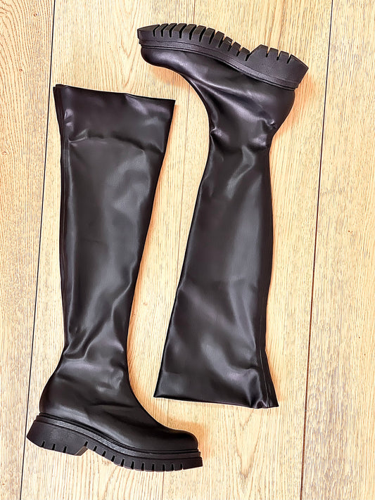 SCOTT LEATHER ČERNÁ