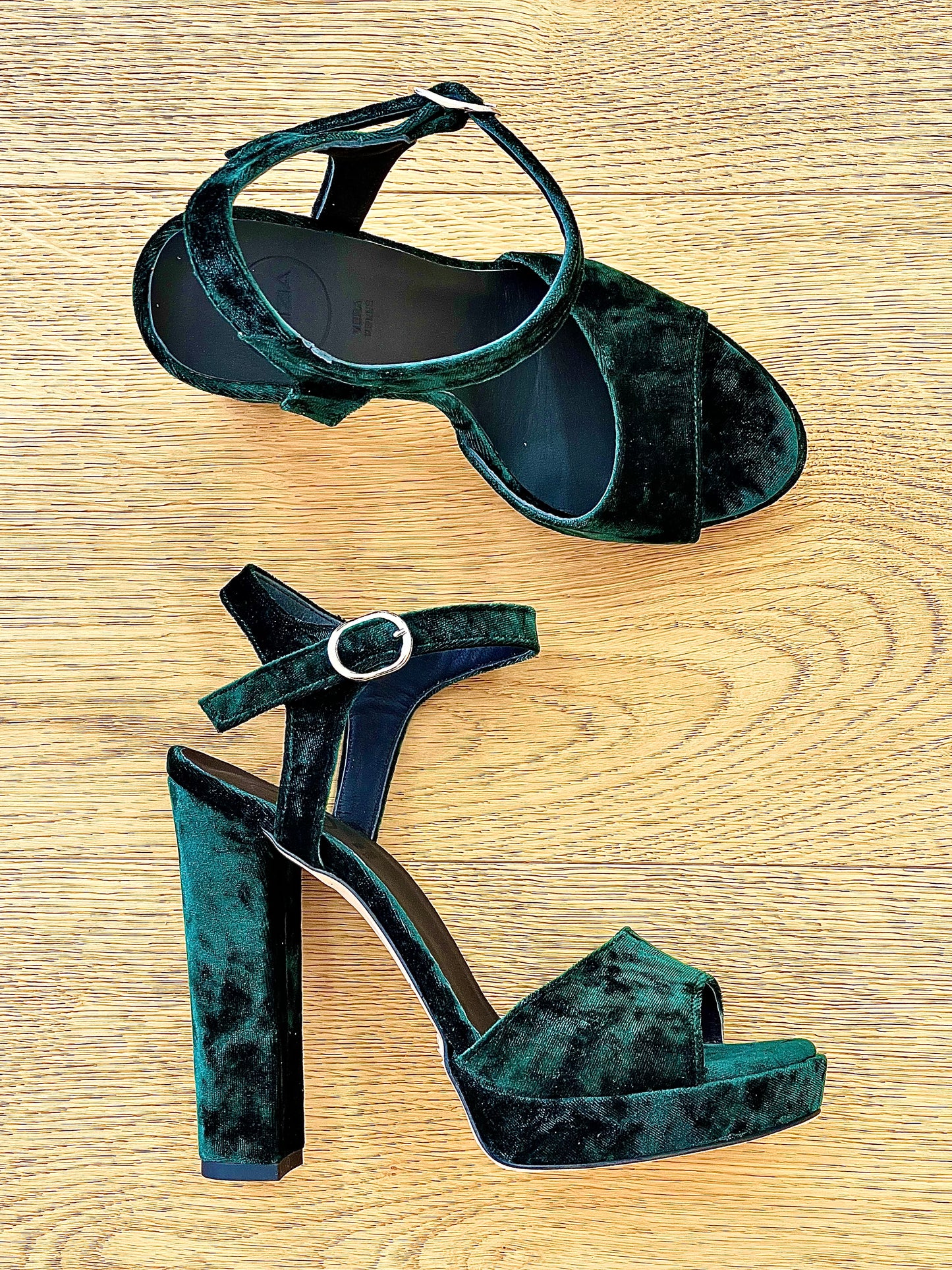 NILSA GREEN VELVET