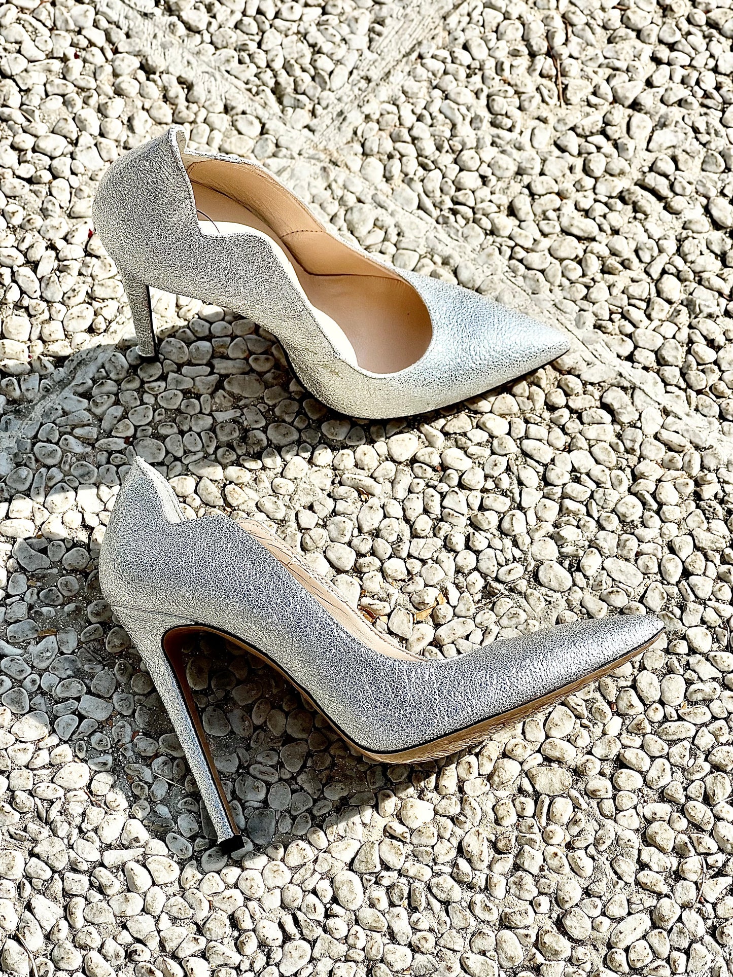 SILVER LOLA