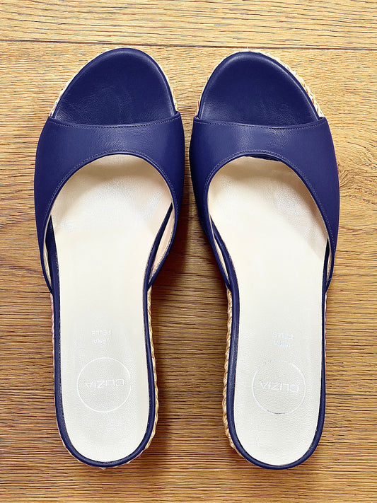 VENUS BLUE