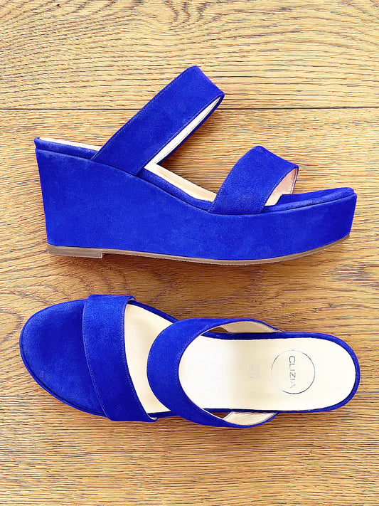 GAL BLUE SUEDE