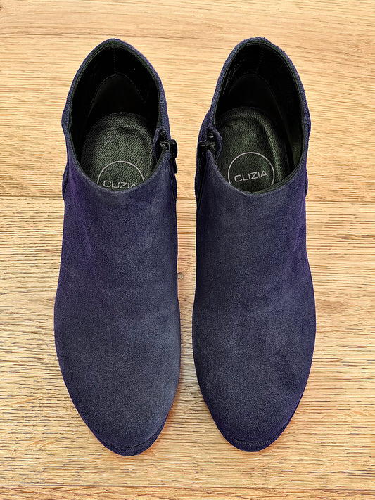 JIM BLUE SUEDE