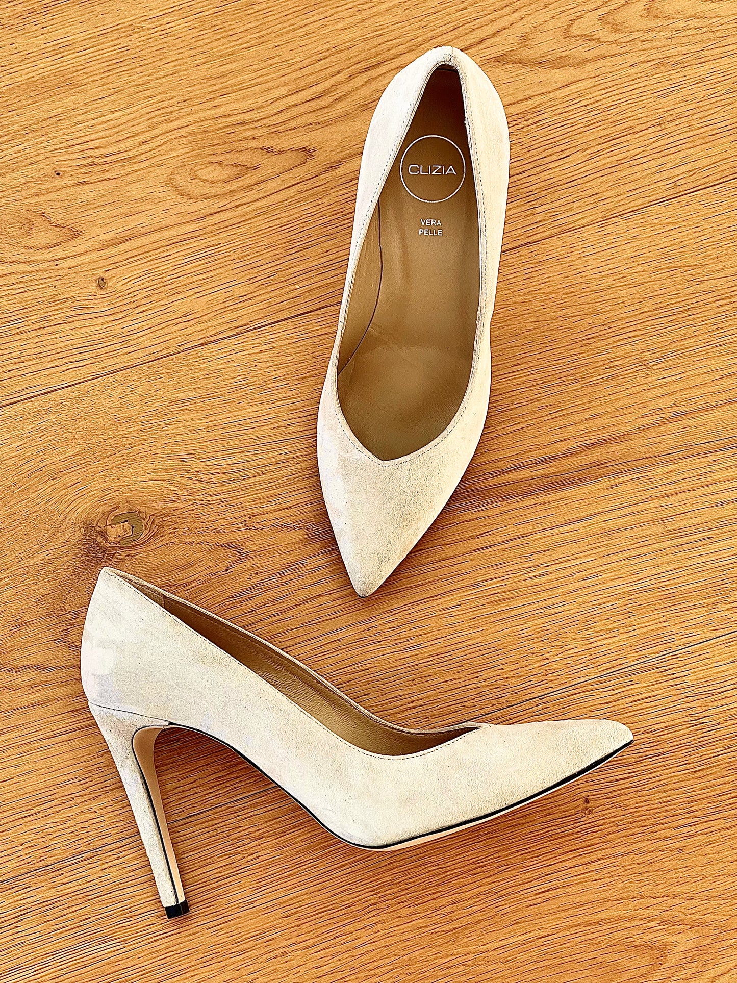ELI BEIGE RUSKIND