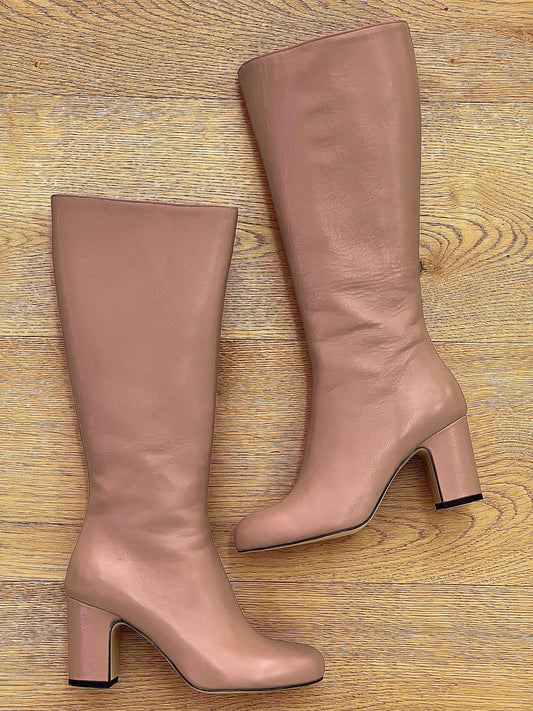 WIEN NUDELÆDER