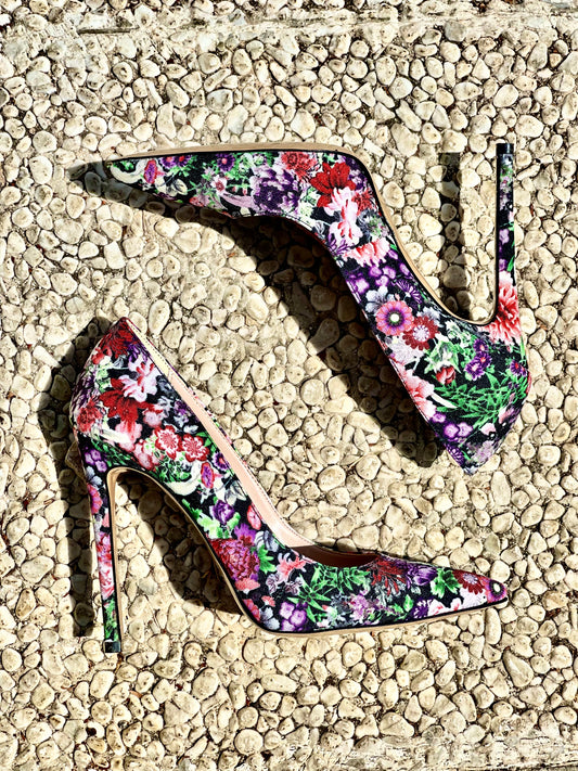 NOE SORTE BLOMSTER