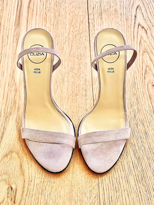 BEIGE RUSKIND SHIVA