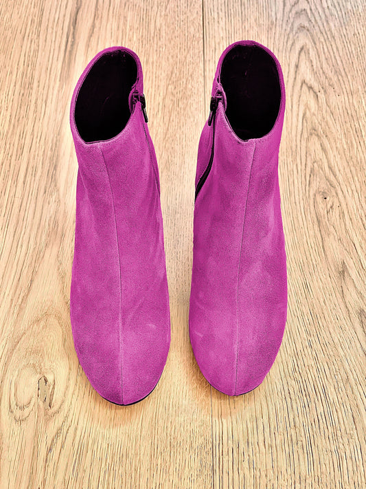LUCAS RUSKIND FUCHSIA