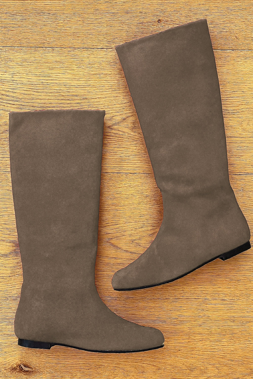 CINDY TAUPE WILDLEDER