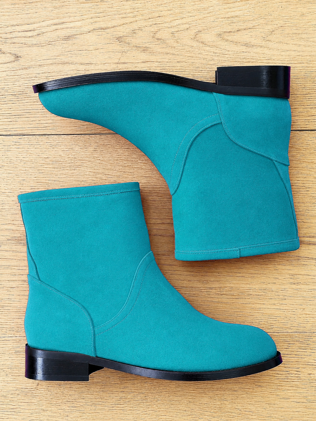 DOC HELLBLAUES WILDLEDER