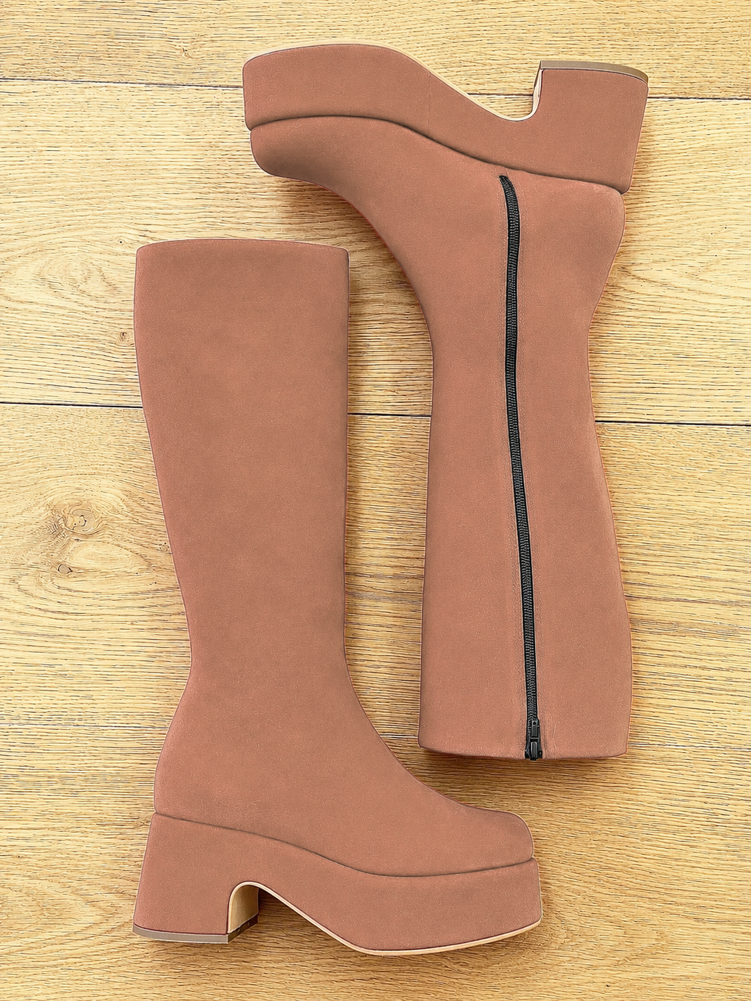 CLARK NUDE-WILDLEDER