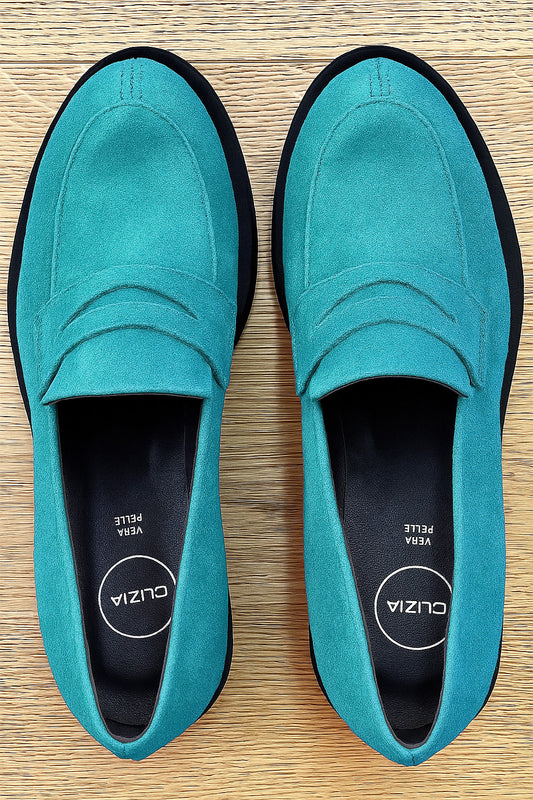 NELLY WILDLEDER BLAU