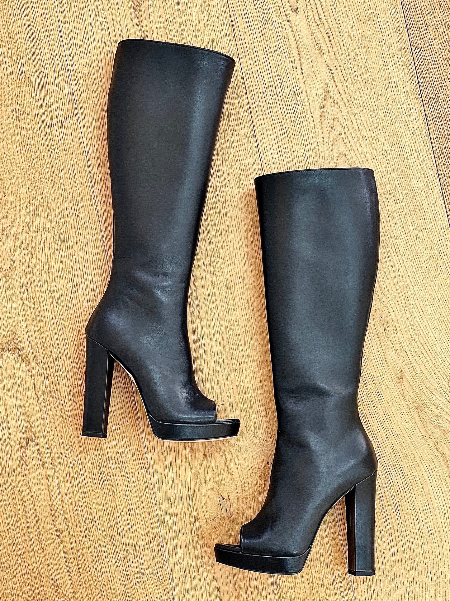 NORES LEDER SCHWARZ