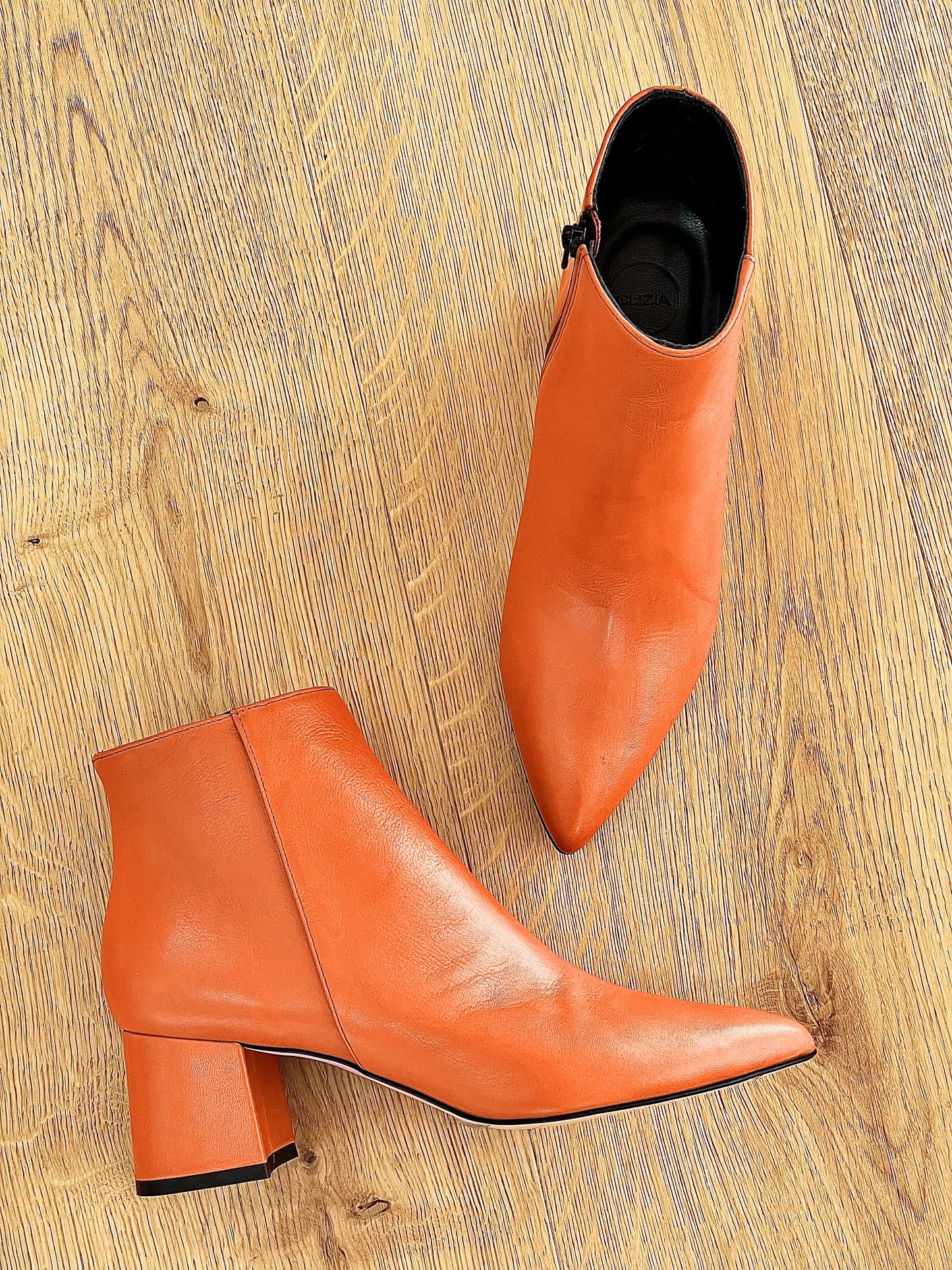 RIO ORANGE LEDER
