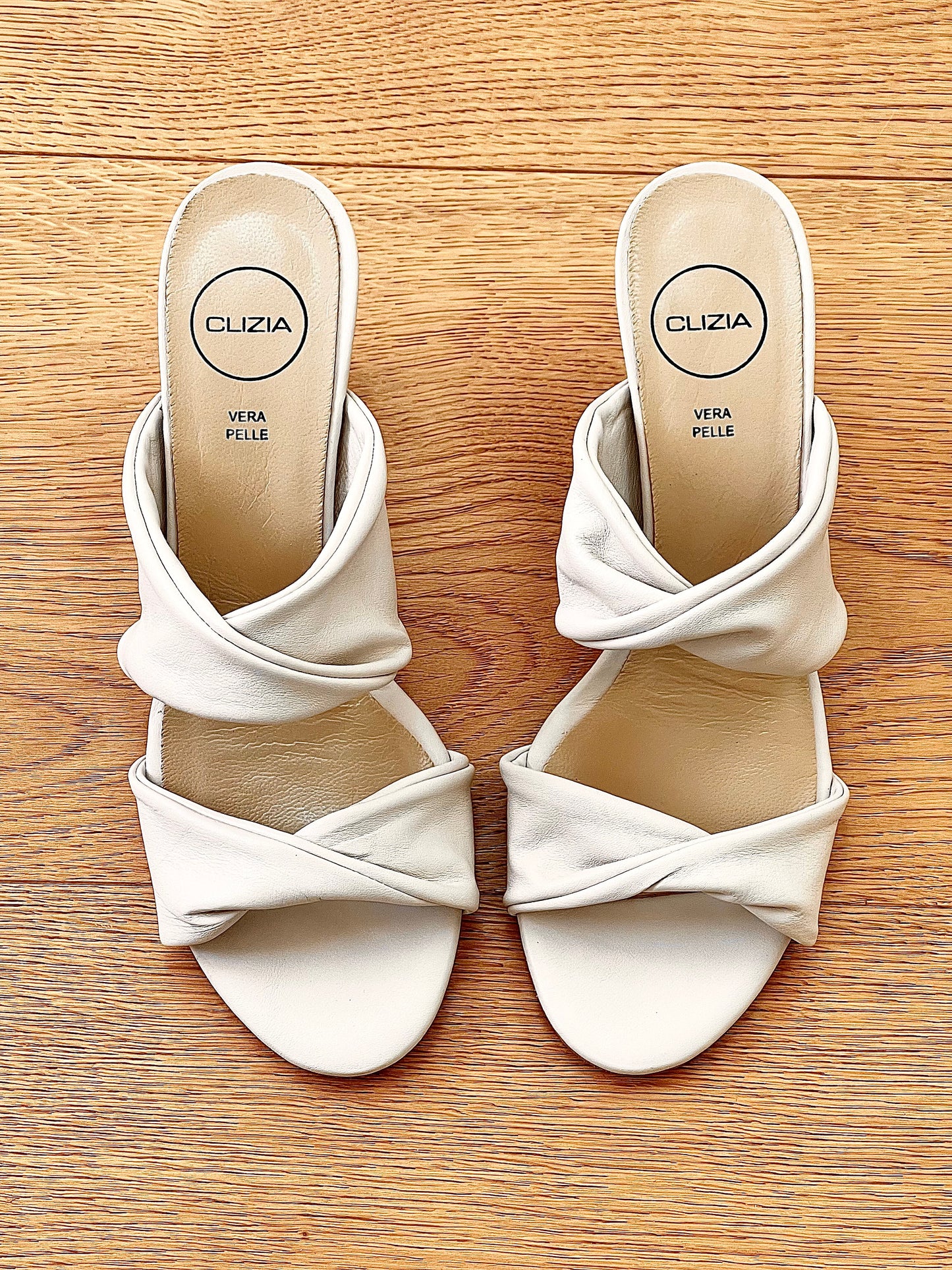 ATENE BEIGE LEDER