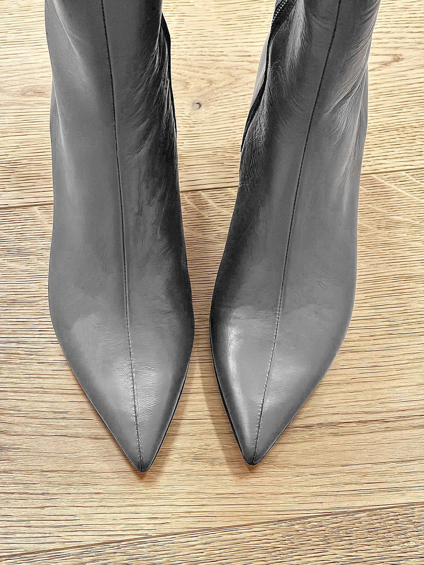 ORION LEDER GRAU