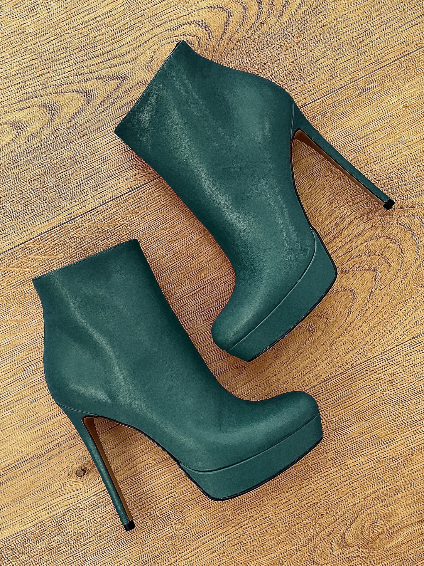 LOREN LEDER FLASCHE