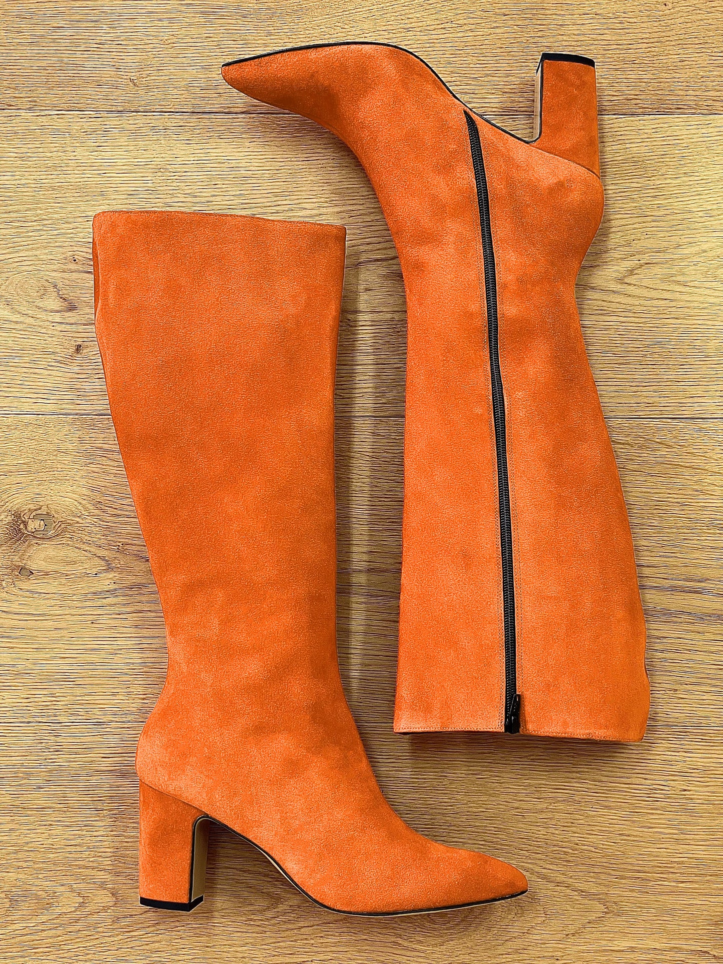 MARKE ORANGE WILDLEDER