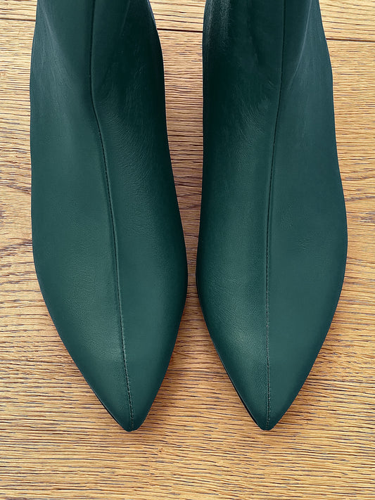 PLANET LEDER FLASCHE