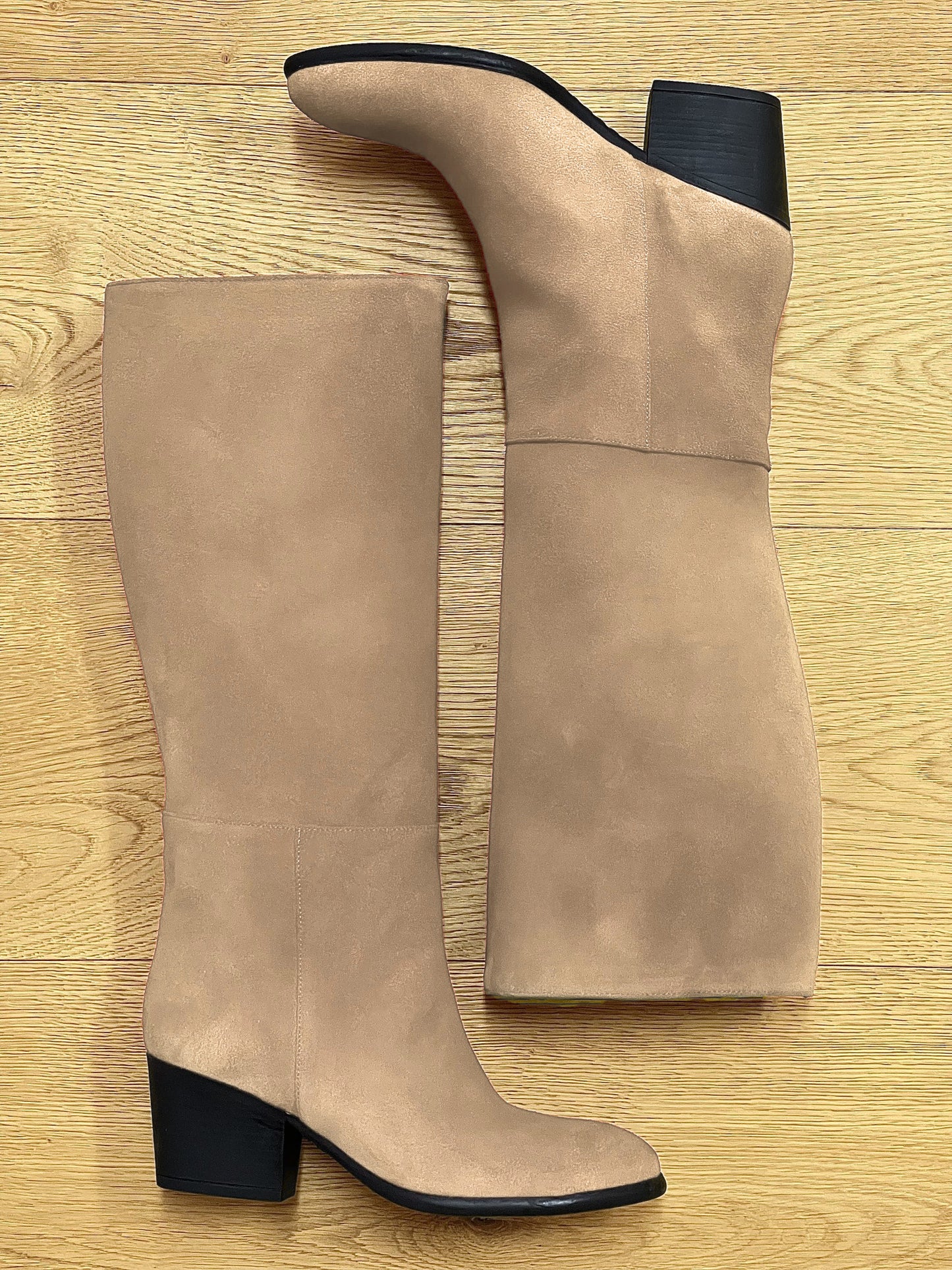 KINE BEIGE WILDLEDER