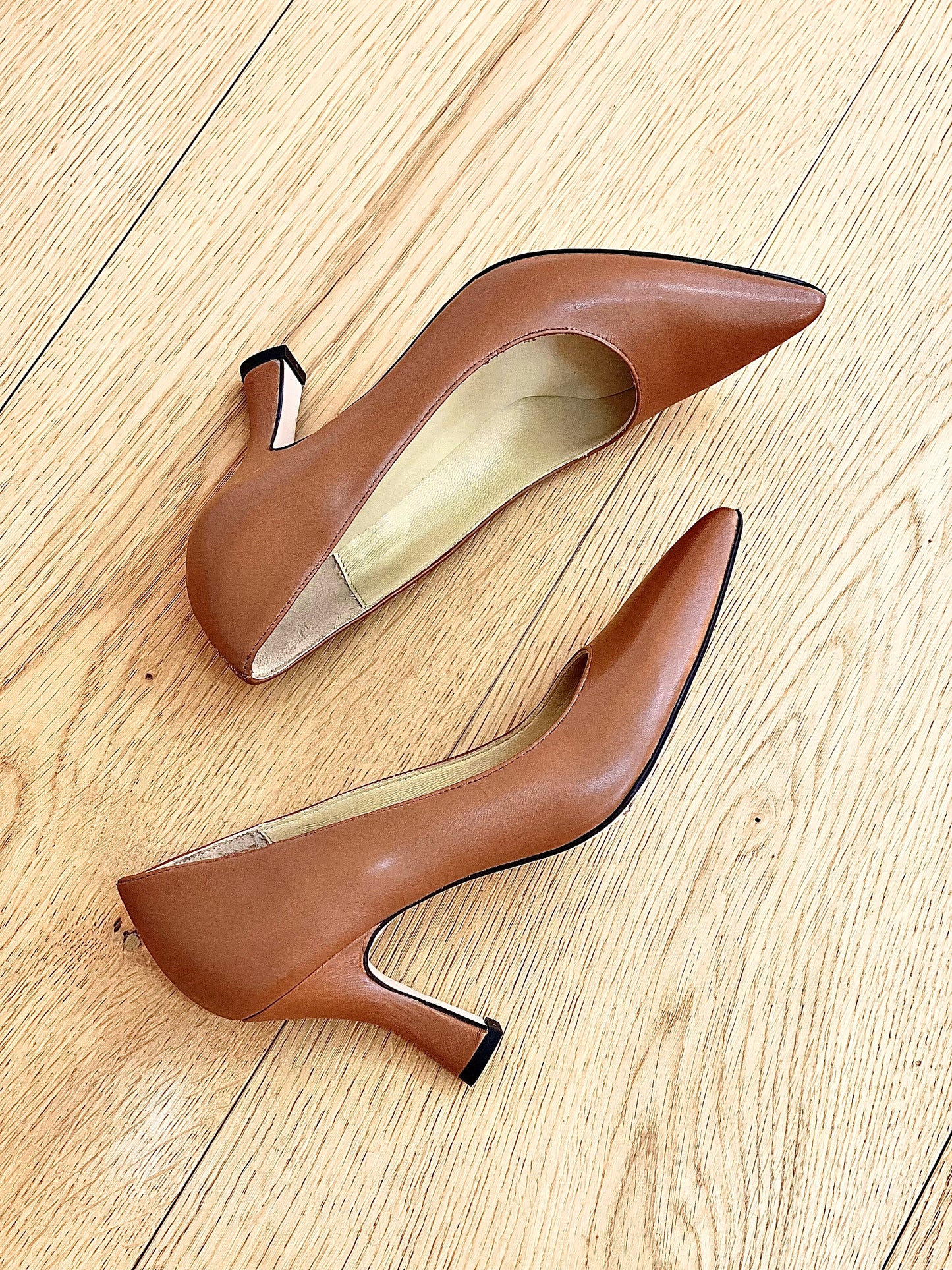 JOAN COGNAC LEDER