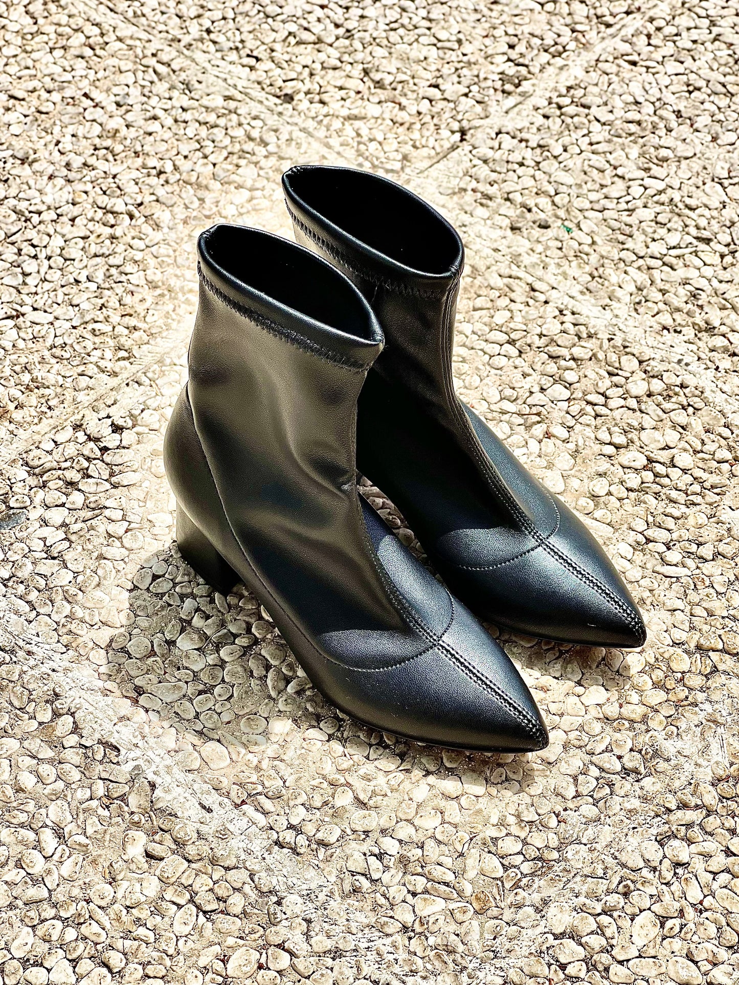 SCHWARZE SERENA