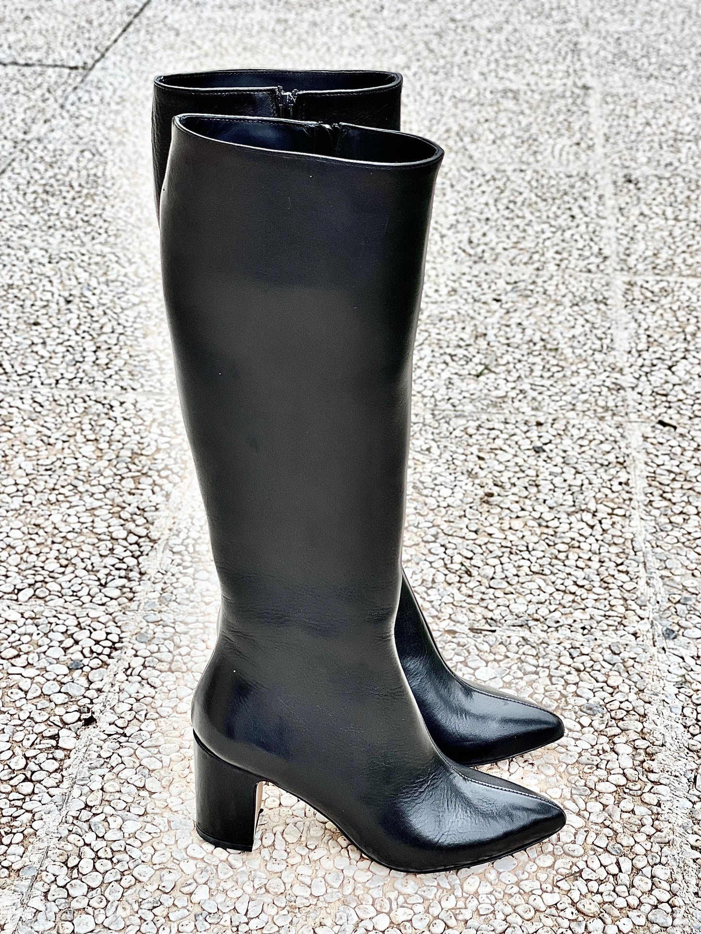 SCHWARZE MARKE