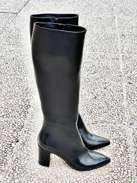SCHWARZE MARKE