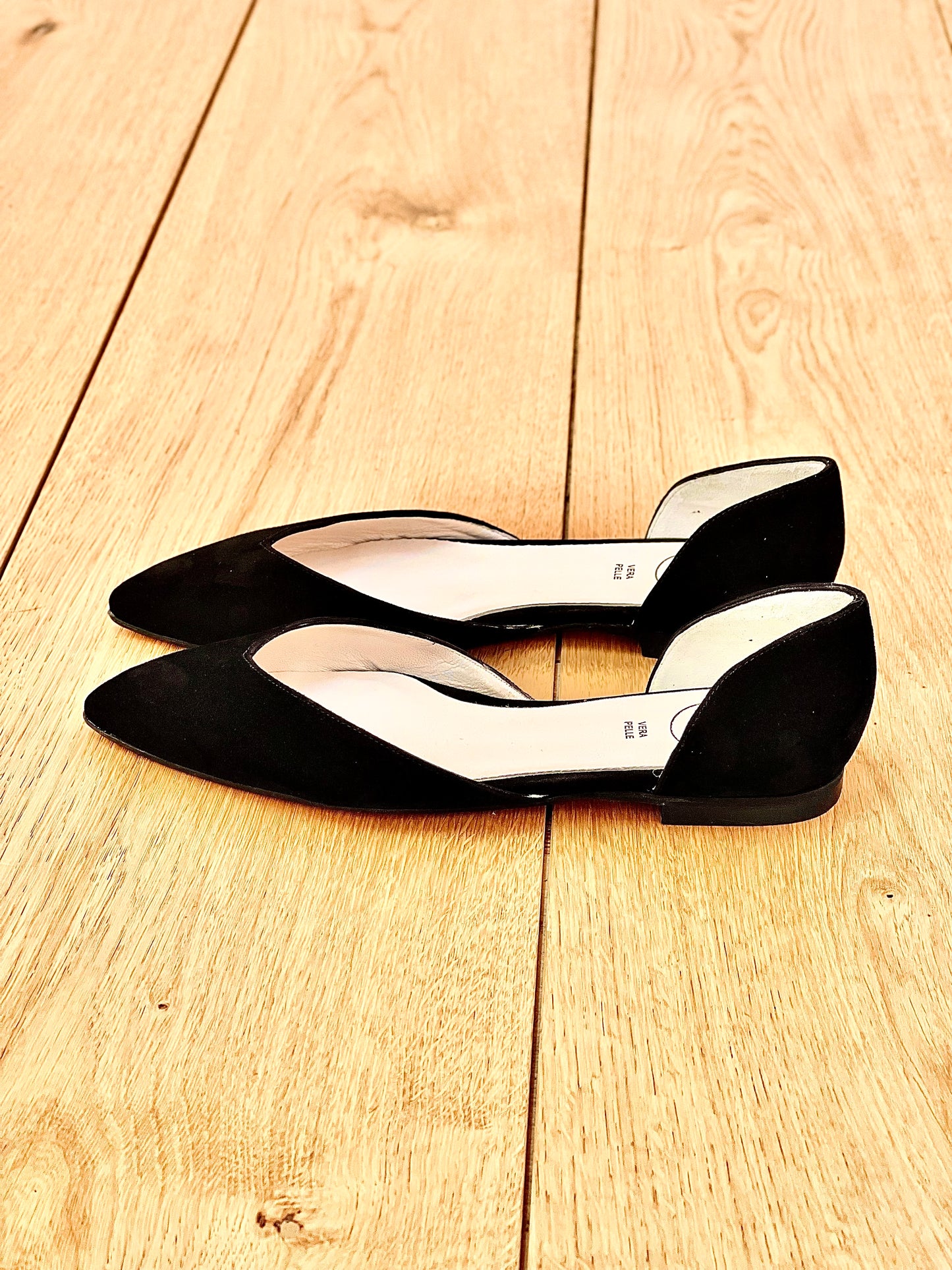 MALIBU SCHWARZ WILDLEDER
