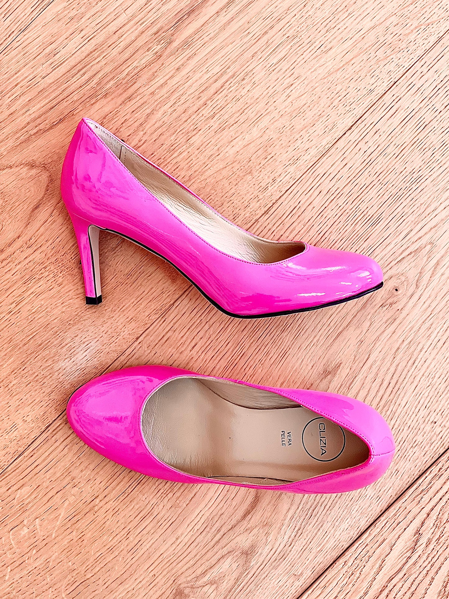 JENNYFER FUCHSIA LACKLEDER