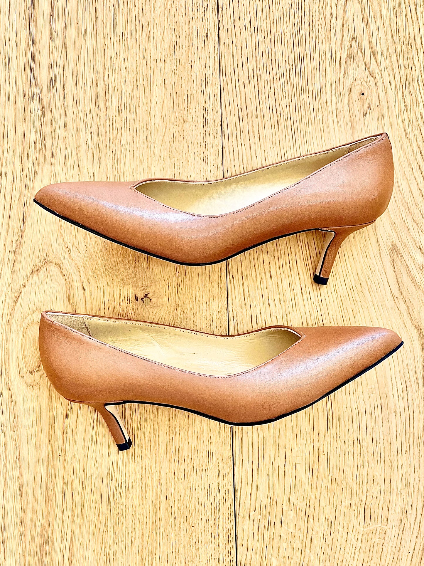 SUSAN COGNAC LEDER