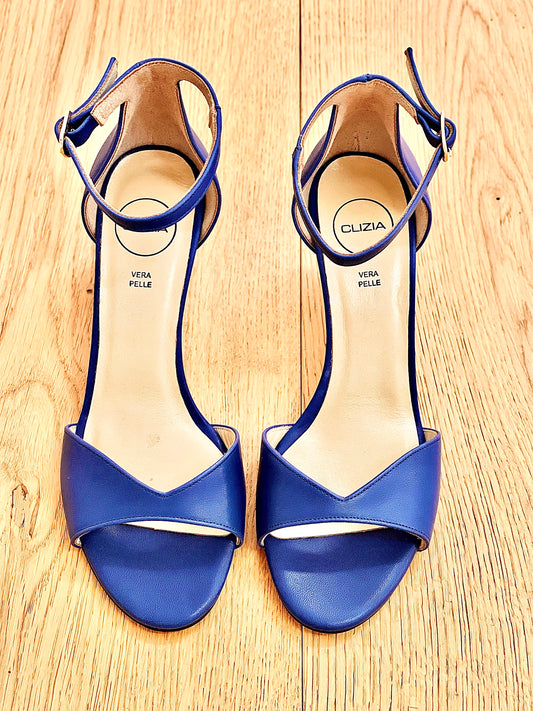 SHYLA LEDER BLUETTE