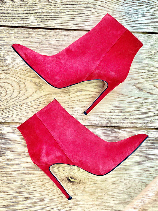 RED SUEDE TITA