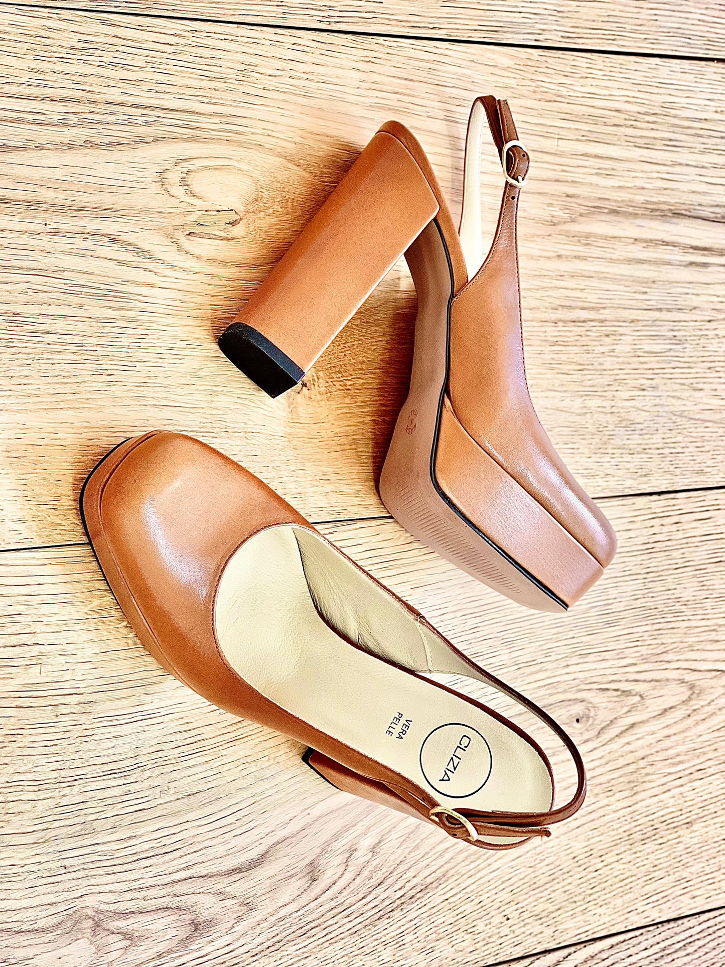 SHARON COGNAC LEDER