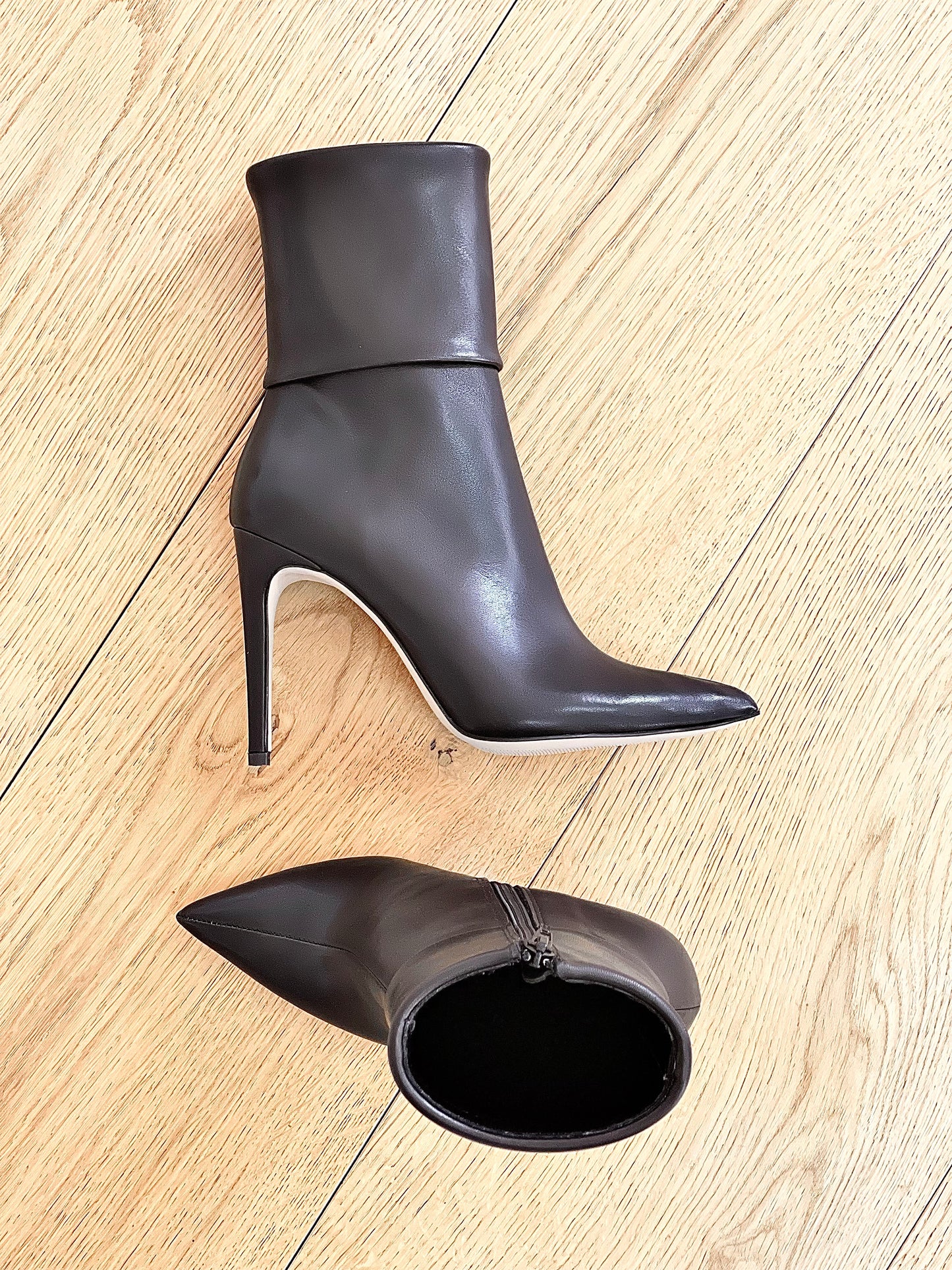 STOCCOLMA LEDER SCHWARZ