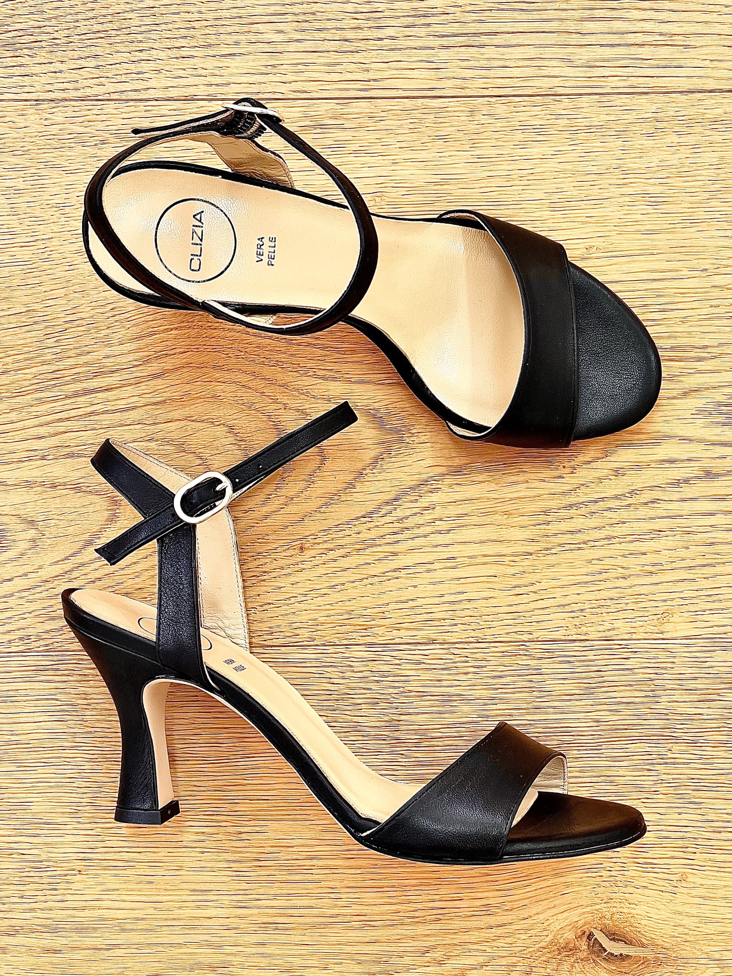EASY LEATHER SCHWARZ