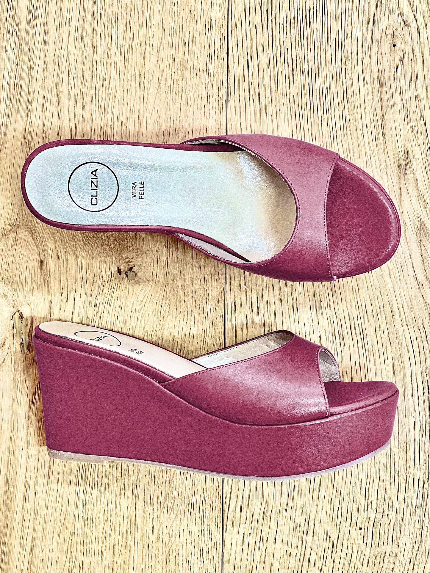 VENUS BURGUND LEDER