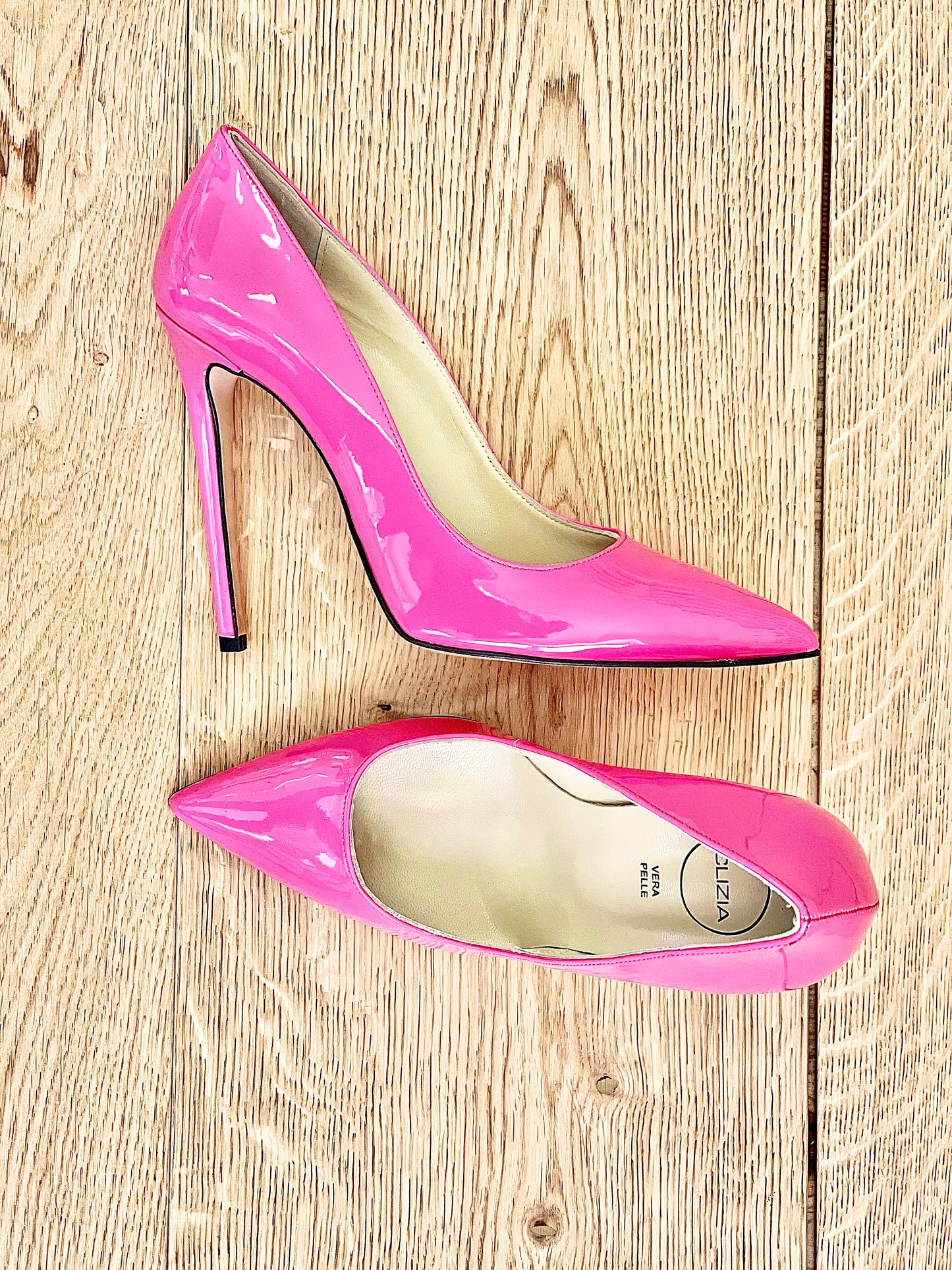 NOE FUCHSIA LACKLEDER