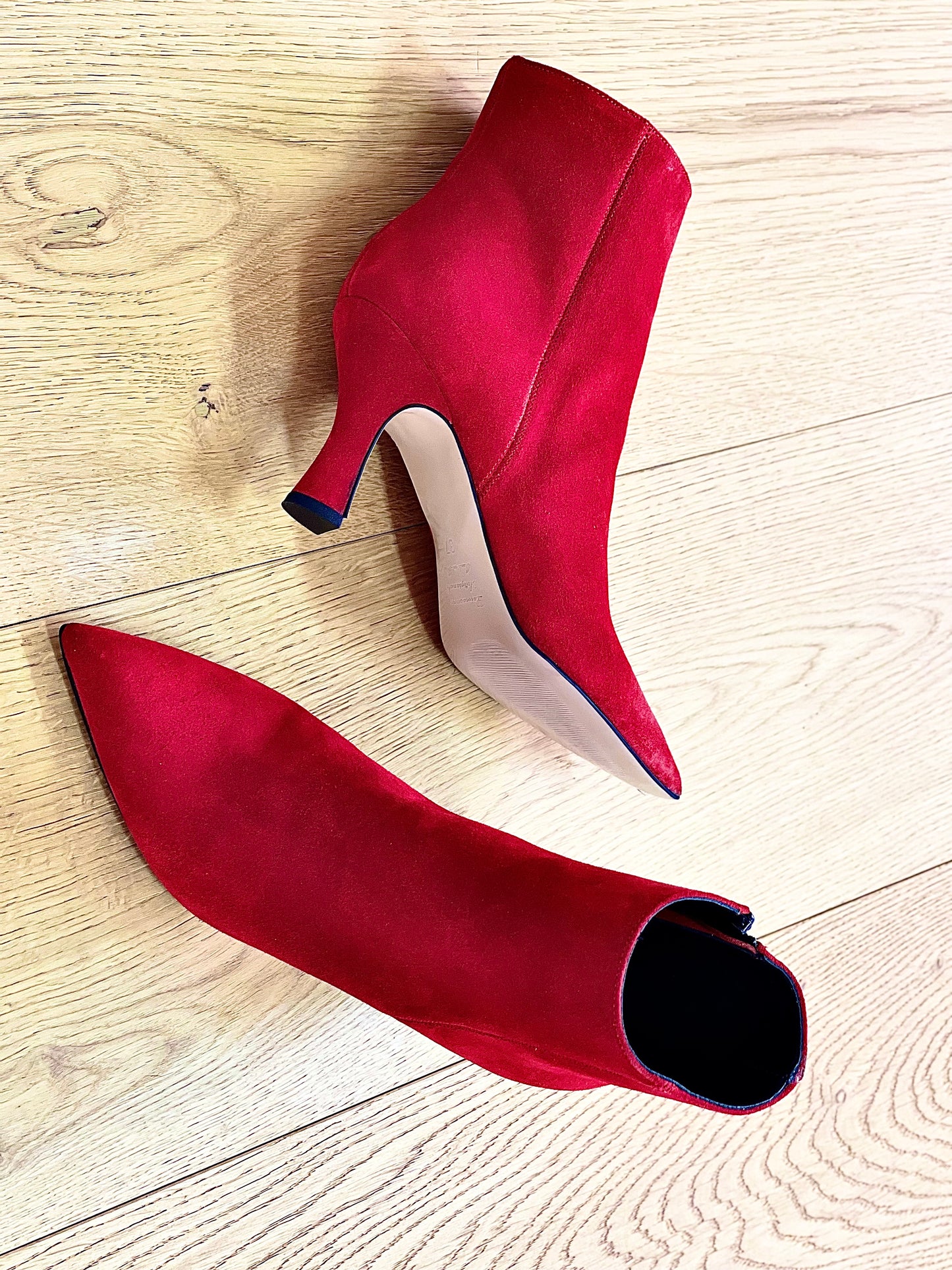 ROTES WILDLEDER KAORI