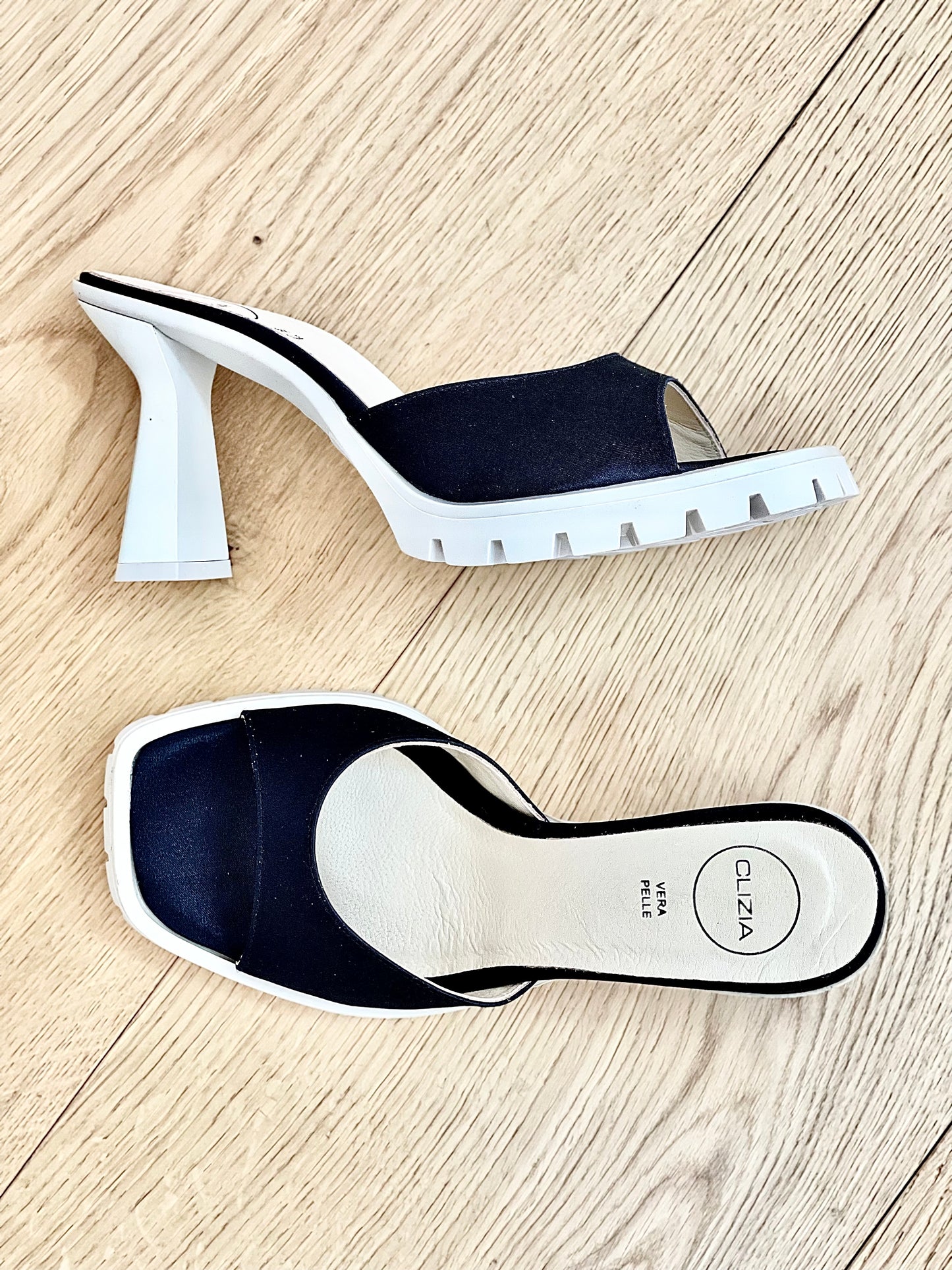 KAI SCHWARZ SATIN