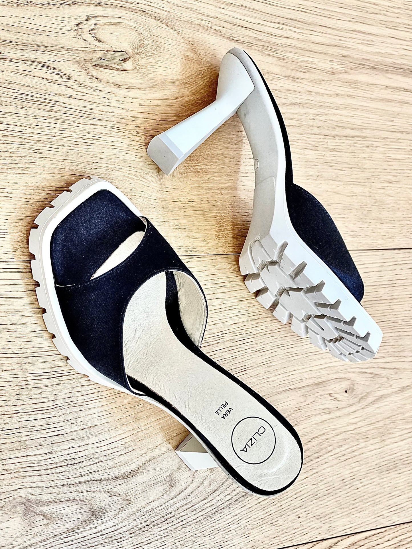 KAI SCHWARZ SATIN