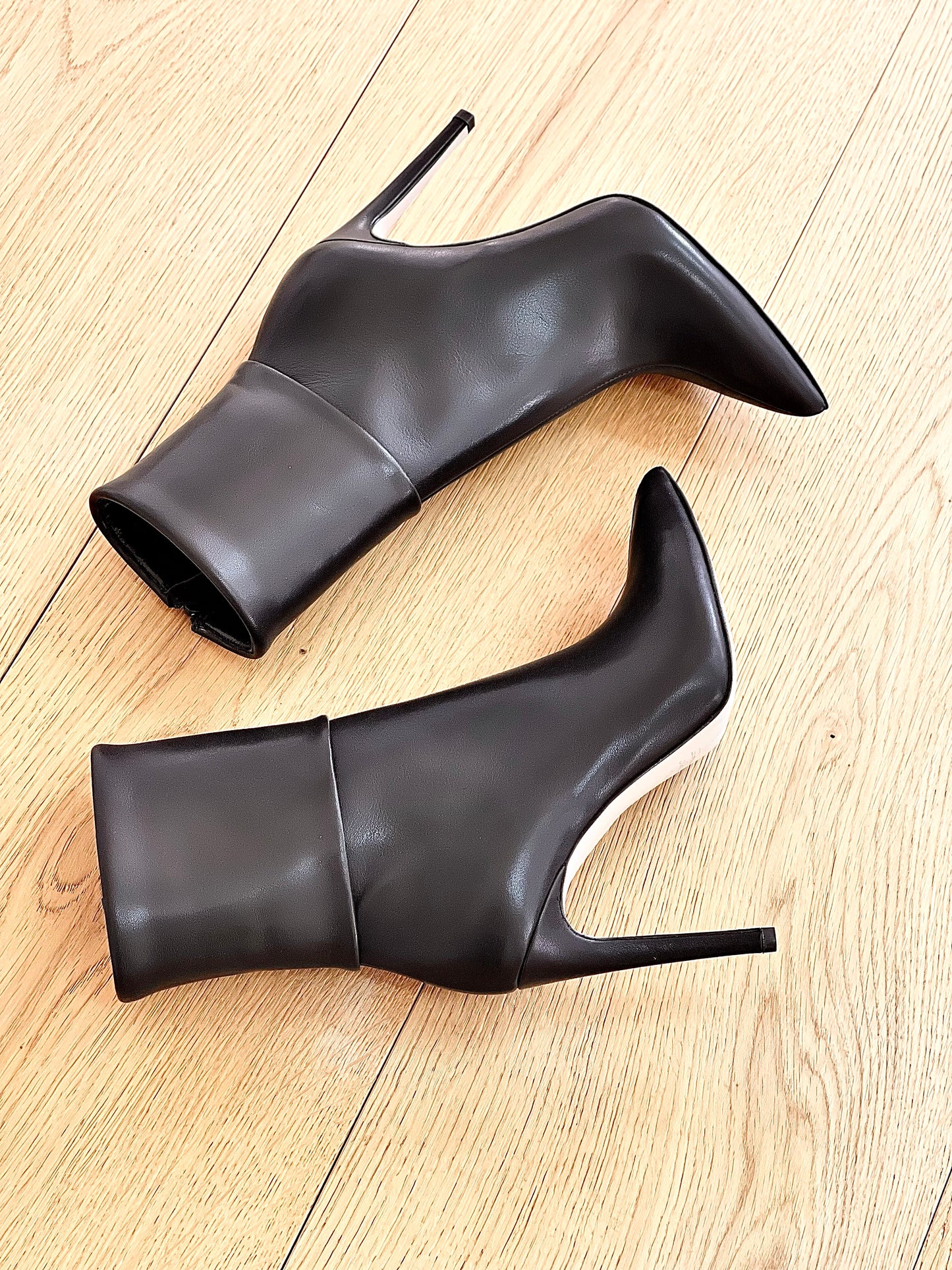 STOCCOLMA LEDER SCHWARZ