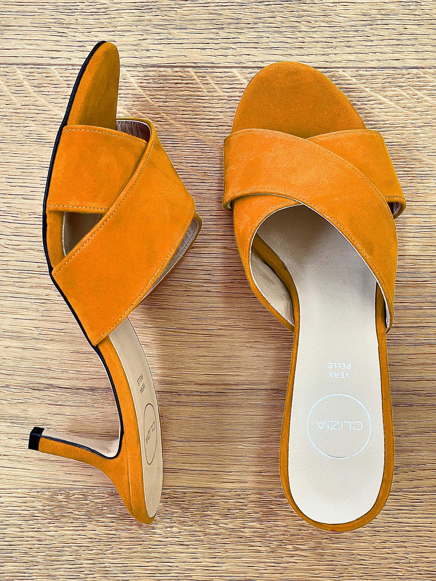 ZURI ΚΙΤΡΙΝΟ ΣΑΜΠΟΥΑΝ