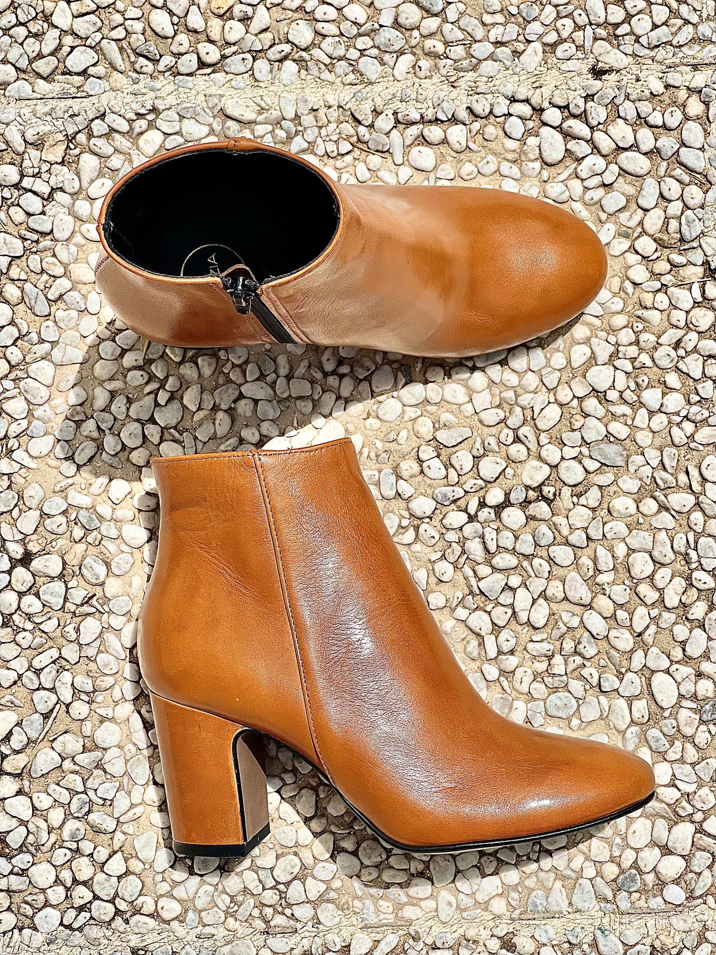 ΡΩΜΗ ΚΟΝΙΑΚ