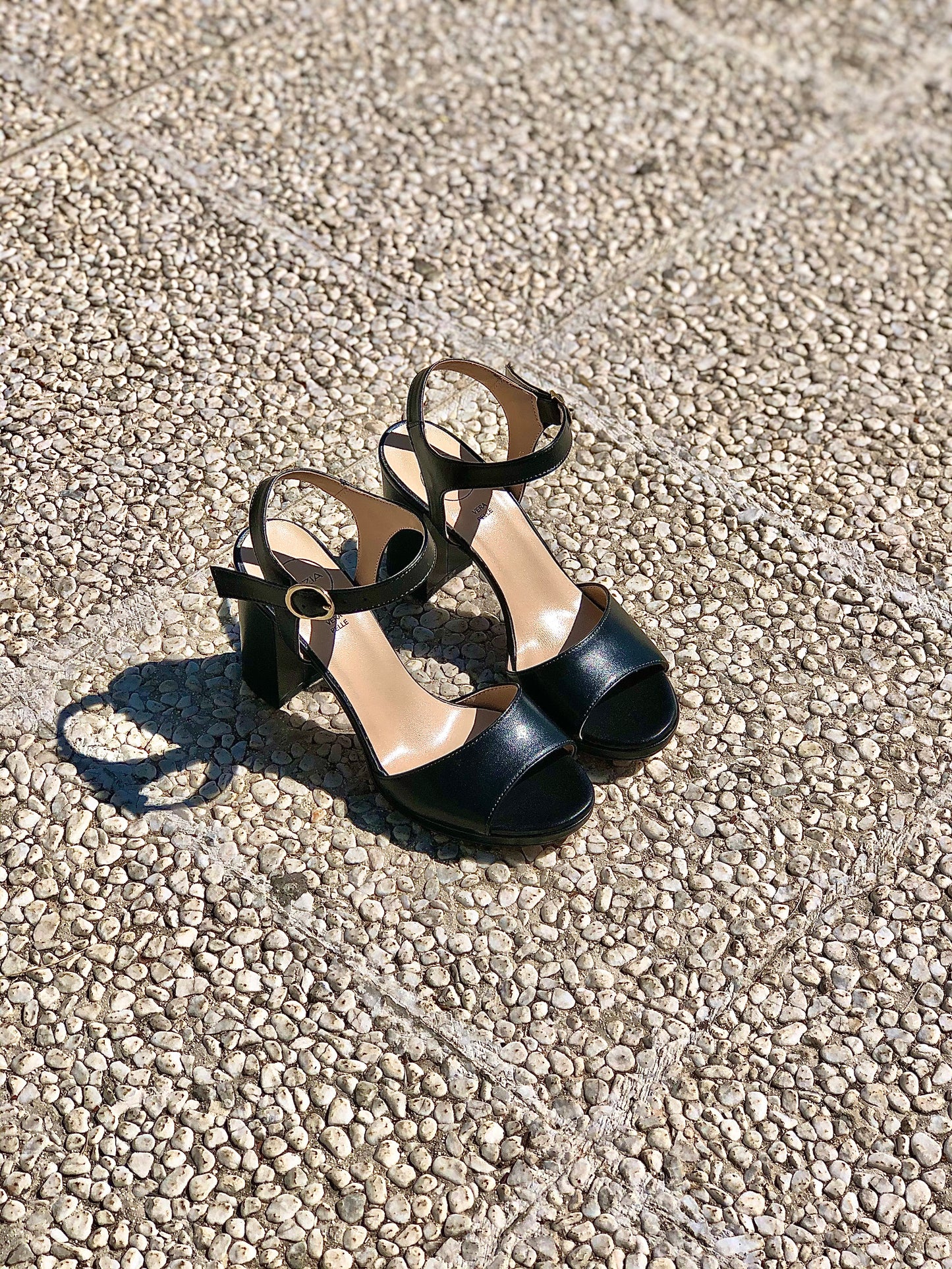 ΜΑΥΡΟΣ ΤΕΡΡΥ