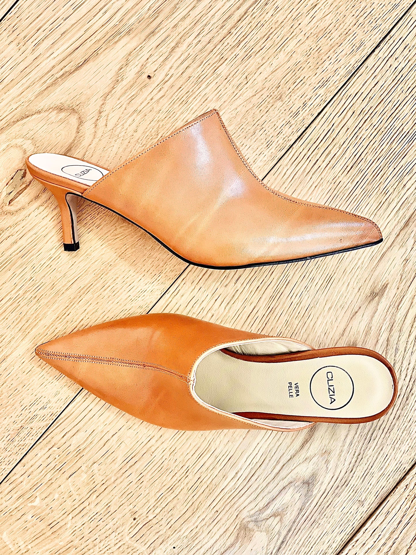 PAMELA ΔΕΡΜΑΤΙΝΟ