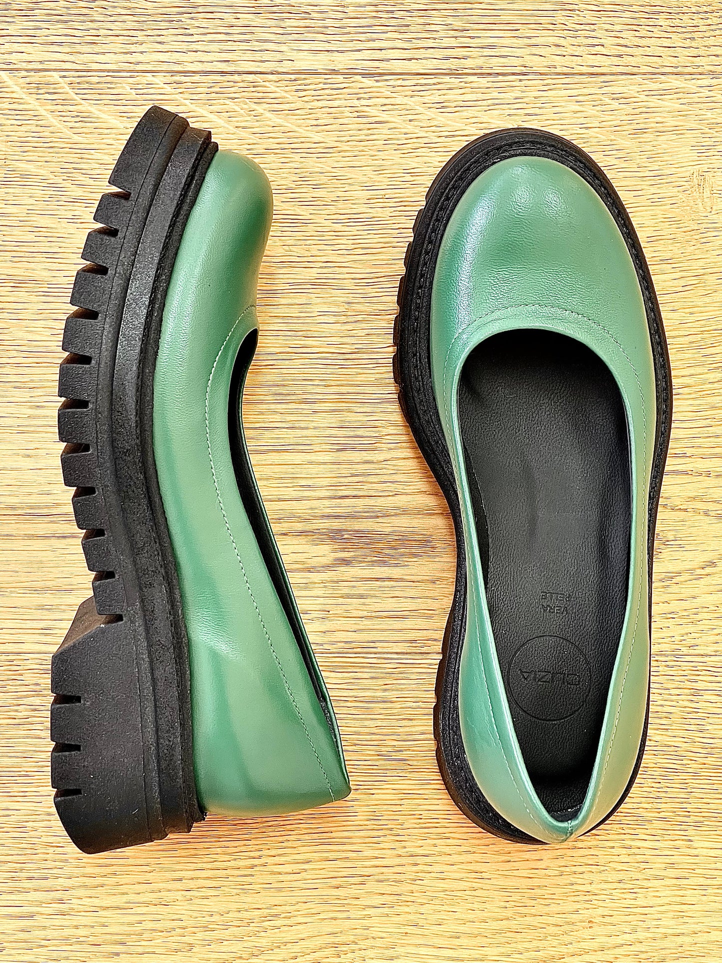 AMBER ΠΡΑΣΙΝΟ ΔΕΡΜΑ