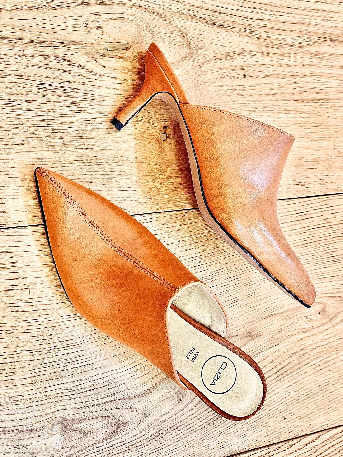 PAMELA ΔΕΡΜΑΤΙΝΟ